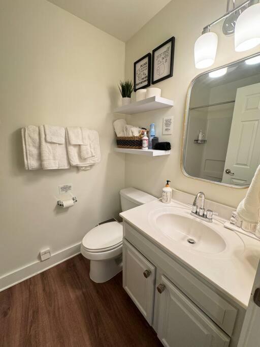 Cute And Cozy Comfy Birds Junior Cottage - 1 Mile To Dwntn Ocean Springs, Near Beach With Golf Cart Exterior photo