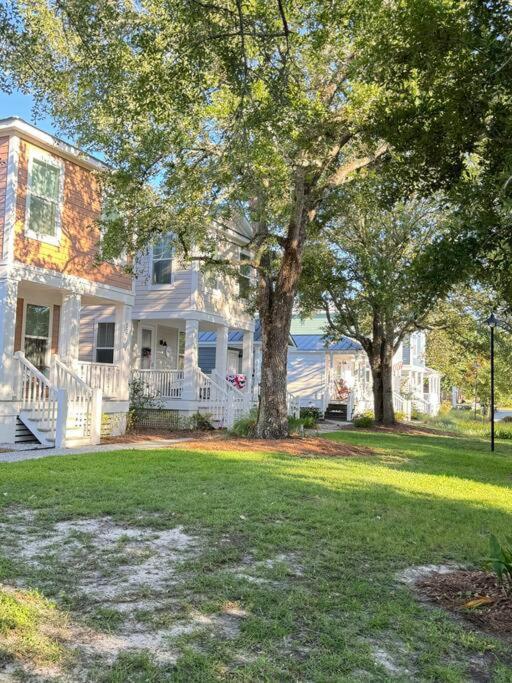 Cute And Cozy Comfy Birds Junior Cottage - 1 Mile To Dwntn Ocean Springs, Near Beach With Golf Cart Exterior photo