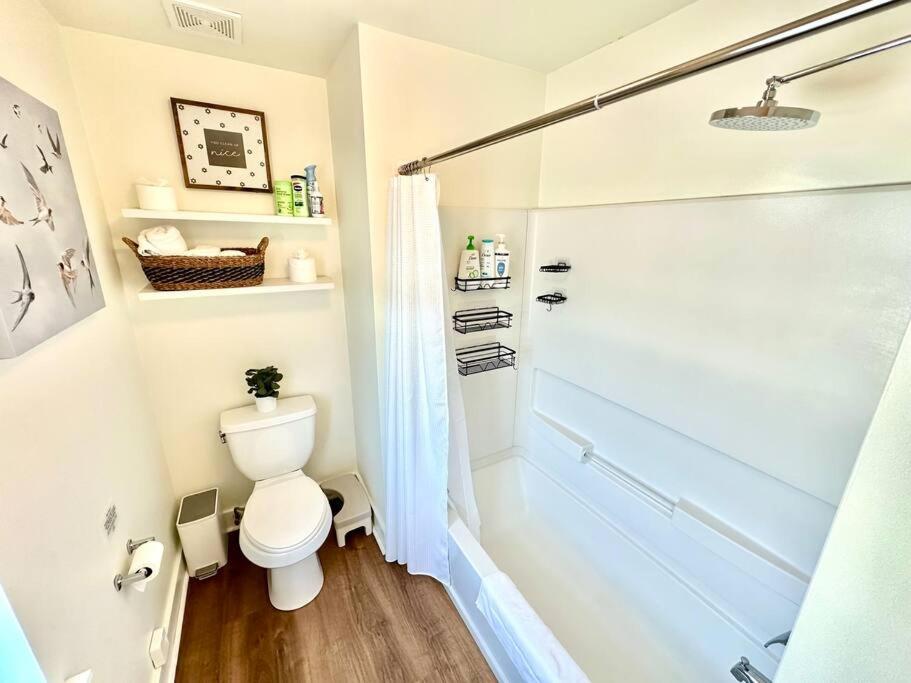 Cute And Cozy Comfy Birds Junior Cottage - 1 Mile To Dwntn Ocean Springs, Near Beach With Golf Cart Exterior photo