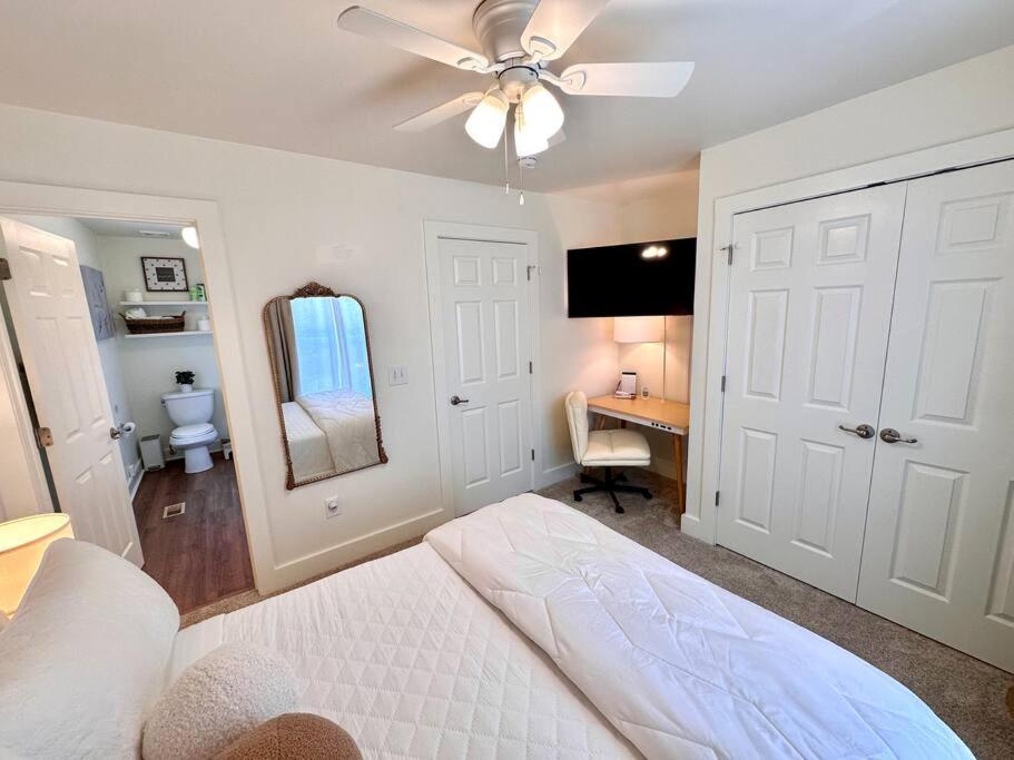 Cute And Cozy Comfy Birds Junior Cottage - 1 Mile To Dwntn Ocean Springs, Near Beach With Golf Cart Exterior photo